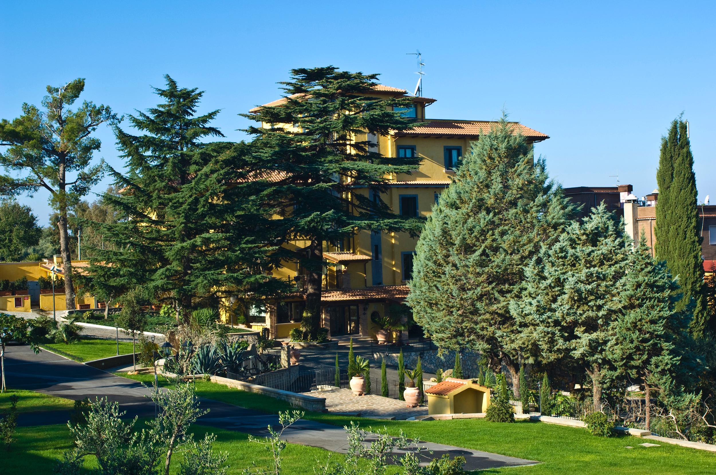 Green Hotel Poggio Regillo Frascati Exterior photo